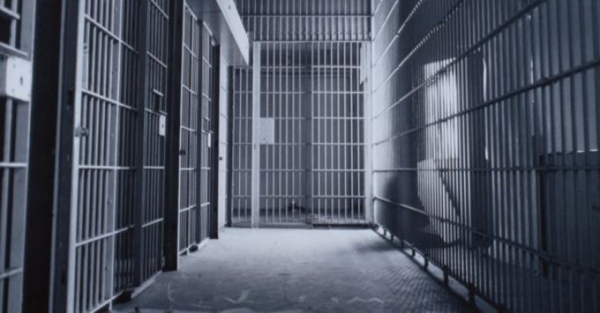 37 rights groups call on Turkey to release persons in pre-trial detention